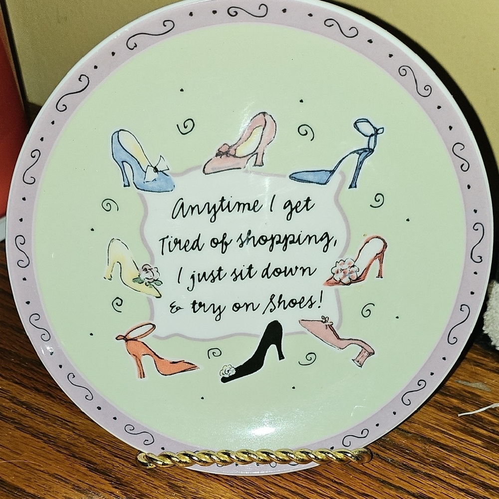 Vintage Linda Grayson 8" Whimsical Shoe Quote Ceramic Plate With Gold Stand